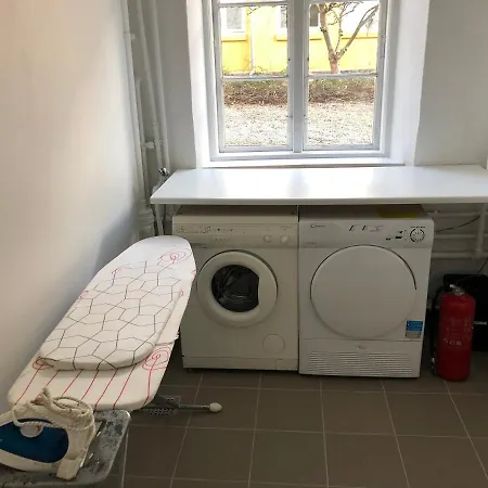 In Quiet White Hortensiavej 8 On Frederiksberg C بيت شباب *
