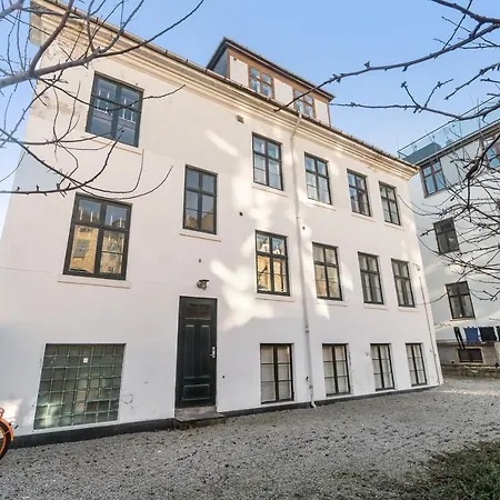 In Quiet White Hortensiavej 8 On Frederiksberg C كوبنهاجن