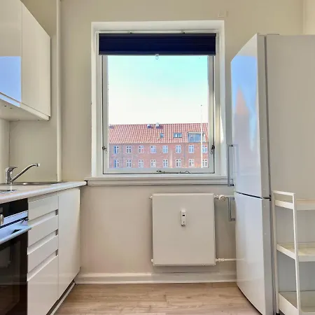 Three Bedroom In Valby, Valby Langgade 214, Copenhagen