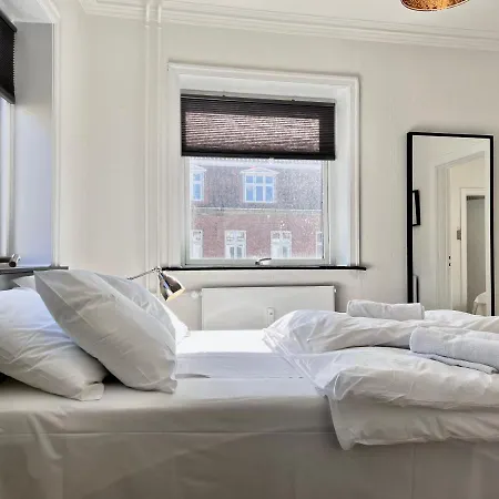 Apartamento Three Bedroom In Valby, Valby Langgade 214, Copenhague