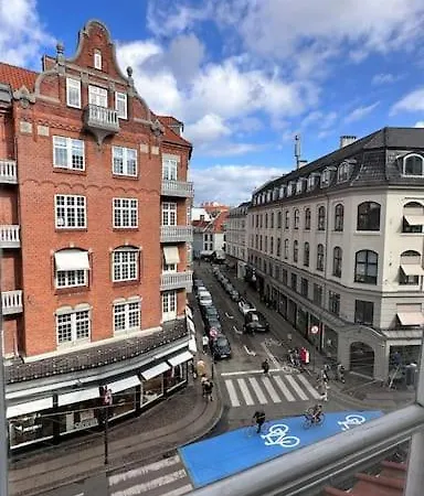Carolinas - Gammel 2 * Copenaghen