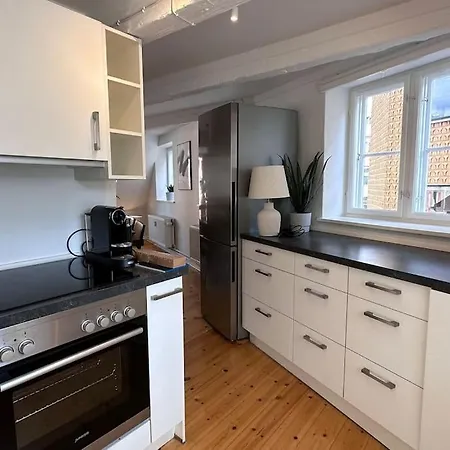 Carolinas - Gammel 2 * Copenaghen