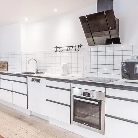 Lägenhet Penthouse W/rooftop Terrace In Latin Quarter