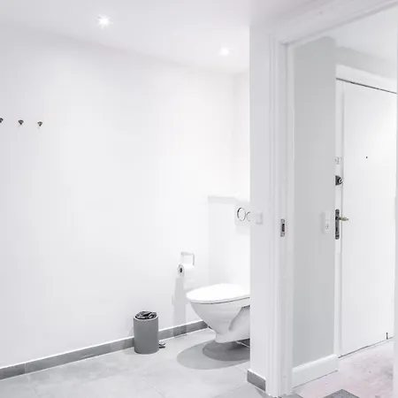 Penthouse W/rooftop Terrace In Latin Quarter