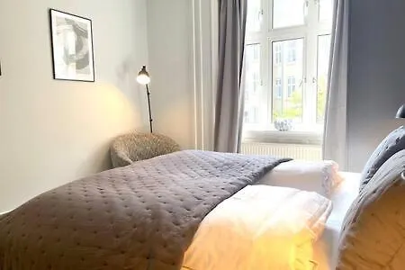 Apartamento 2 Bedroom Flat In Trendy Area