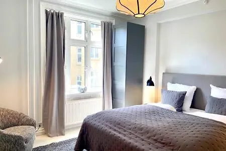 2 Bedroom Flat In Trendy Area Apartamento Copenhague