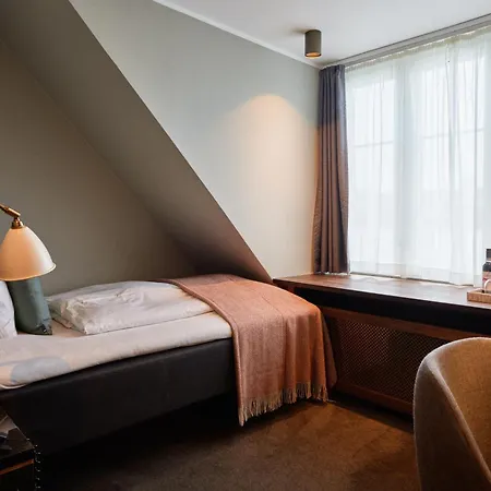 Skt. Annae Hotell 4*
