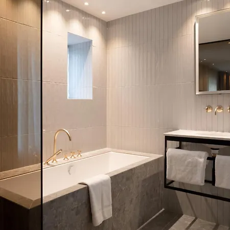 Hotel Ascot 4*
