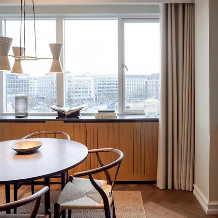 Hotel Hypernym & 4*