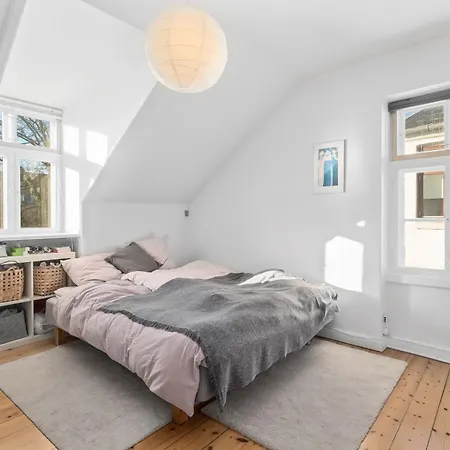 بيت شباب In Quiet White Hortensiavej 8 On Frederiksberg C