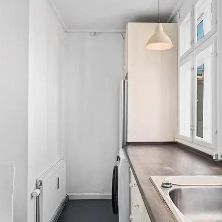 In Quiet White Hortensiavej 8 On Frederiksberg C بيت شباب *