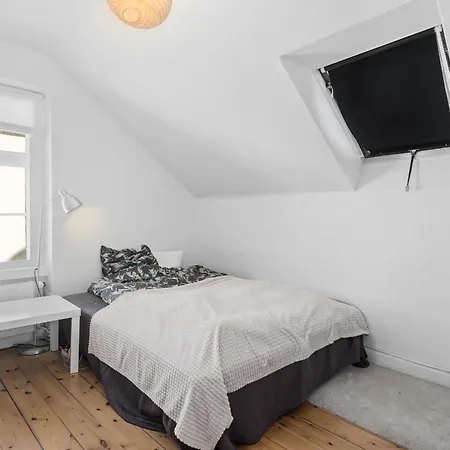 In Quiet White Hortensiavej 8 On Frederiksberg C * كوبنهاجن