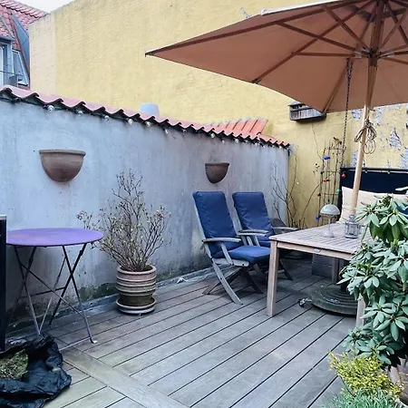 Landhaus Apartmentincopenhagen 1597 *