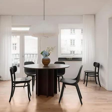 Queens Courtyard By Daniel&jacob's Apartment Copenhagen