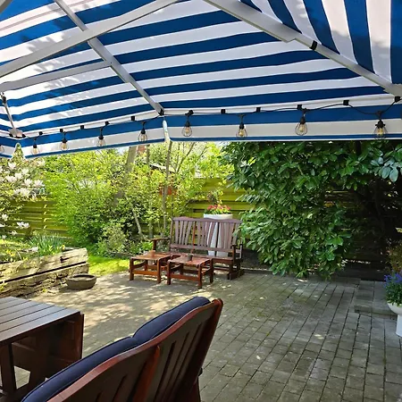 'blue House' In Vintage Villa&garden *