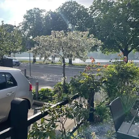 Uniq With A Little Garden - Placed In The Heart Of Copenhagen! كوبنهاجن