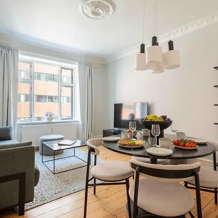 Lovely Flats In Vibrant Area Of كوبنهاجن