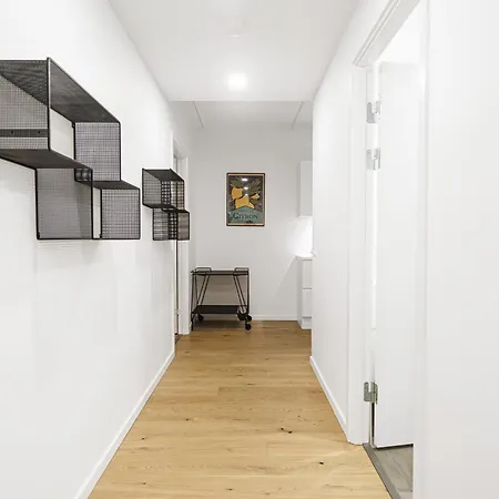 Beautiful 2-bed Wbalcony In North Harbour København