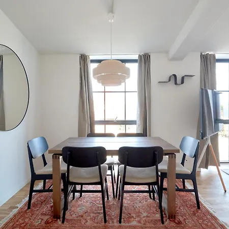 Appartement Cozy And Bright With Private Car Park