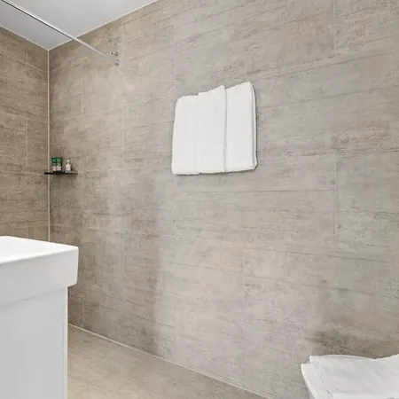 Dinesen Collection Luxury