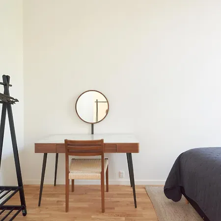Cozy And Bright With Private Car Park Appartement