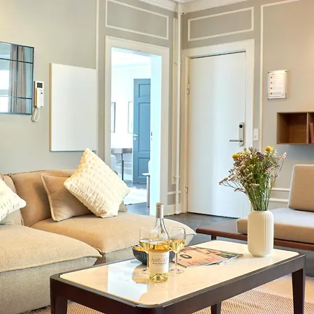Appartement 220sqm Designer - Center - Private Balcony *