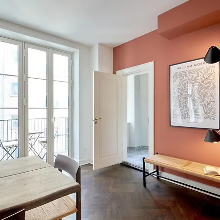 Appartement 220sqm Designer - Center - Private Balcony *