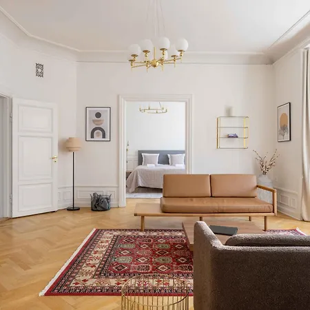 Appartement Lovely 3br Manor 5 Min From Tivoli Gardens