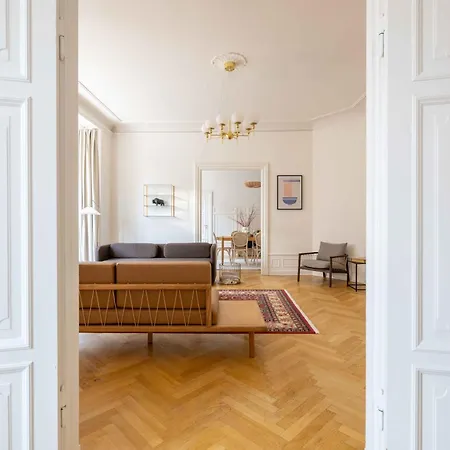 Appartement Lovely 3br Manor 5 Min From Tivoli Gardens Copenhague