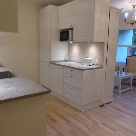 Classic Groundfloor With Patio Close To Metro Copenhagen