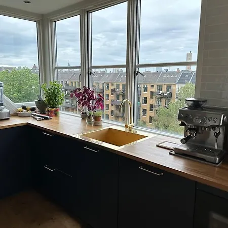 Lejlighed Penthouse Med Egen Tagterrasse