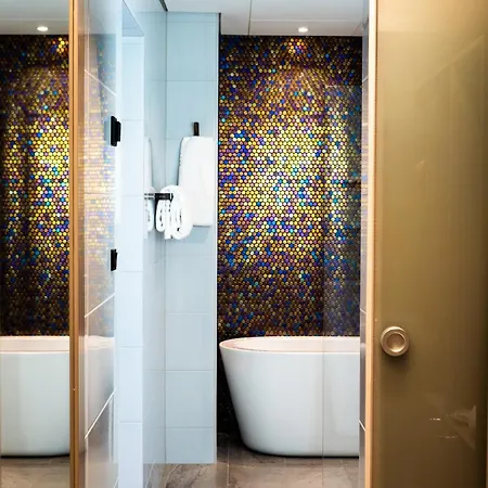 Richmond Hotel 3*