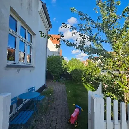 Villa Flot Stort Hus I Valby Udlejes!
