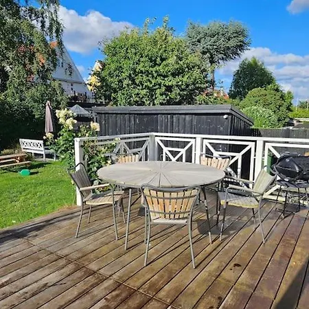 Flot Stort Hus I Valby Udlejes! Villa *