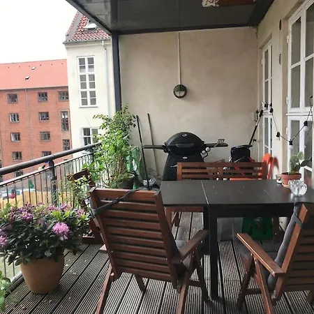 Unique Luxury With Large Balcony Apartment *