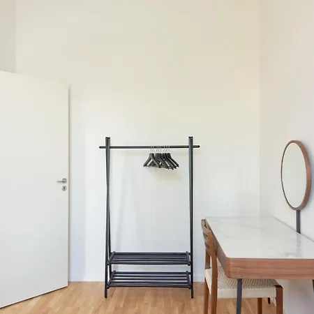 Cozy And Bright With Private Car Park * Copenhague