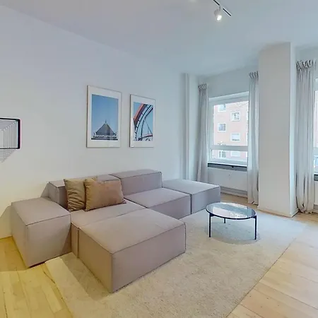 Fantastic 2-bed In Frederiksberg C *