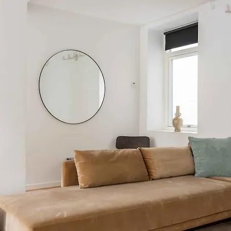 Spacious Double-apartment For 10 In Cph Center * Copenhague