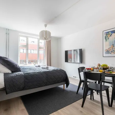شقة Lovely Flats In Vibrant Area Of