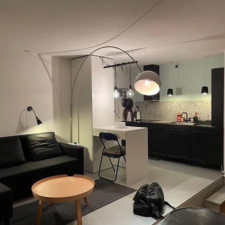 Appartement First Row With Balcony To The Ramparts *