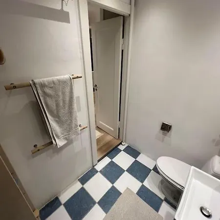 1-bedroom With Park View Frederiksberg * Copenaghen