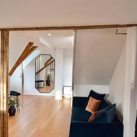 Penthouse With Private Rooftop Terrace Lejlighed *