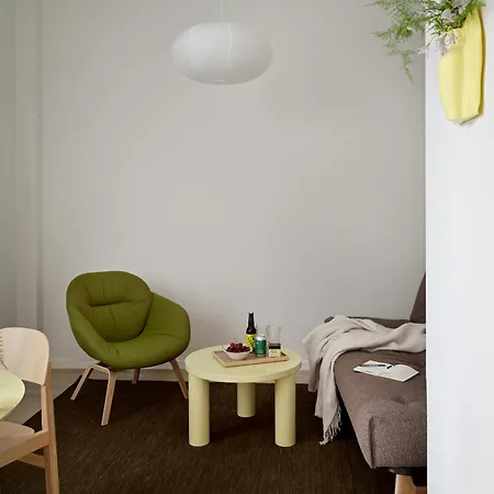 Flora Aparthotel *