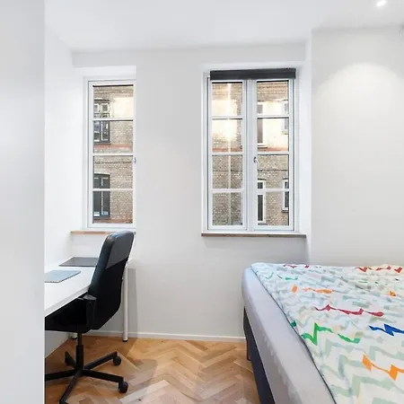 Luxurious 143 Sqm In *