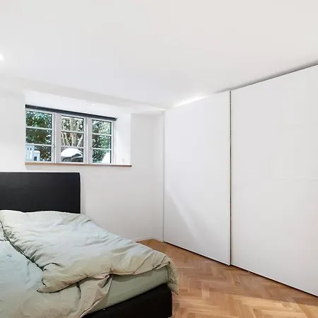 Luxurious 143 Sqm In
