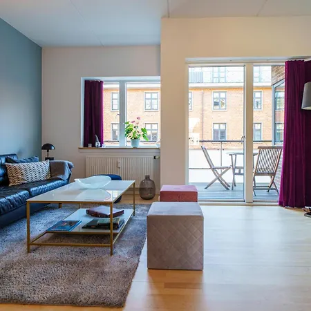 Lejlighed Spacious & Comfortable Near Tivoli & Metro *