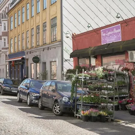 Spacious And Stylish In Cph Lejlighed *