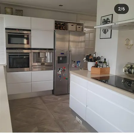 Villa Flot Stort Hus I Valby Udlejes! *