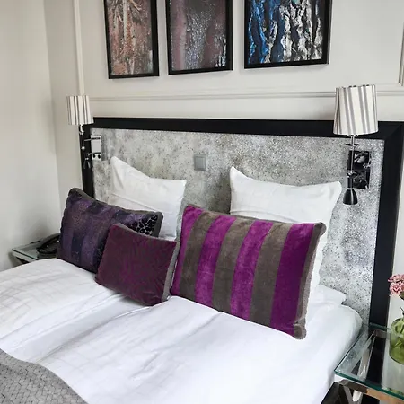 Hotel Absalon 4*