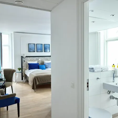 Absalon Hotel 4*